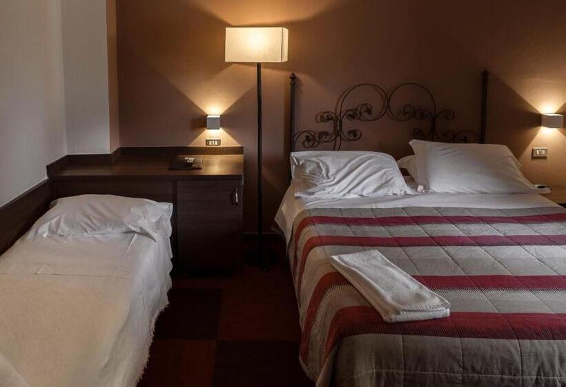 호텔 Albergo Del Chianti