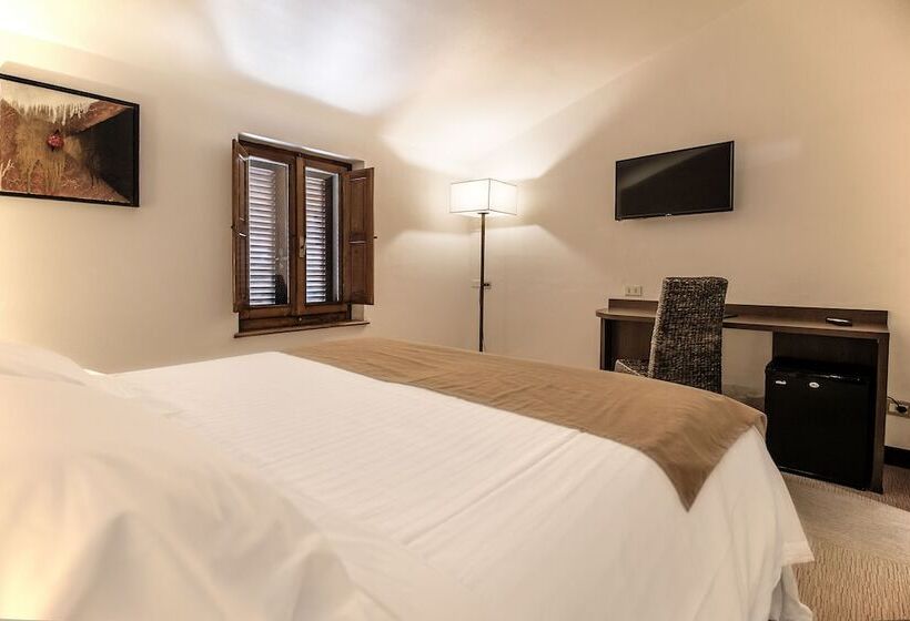 호텔 Albergo Del Chianti