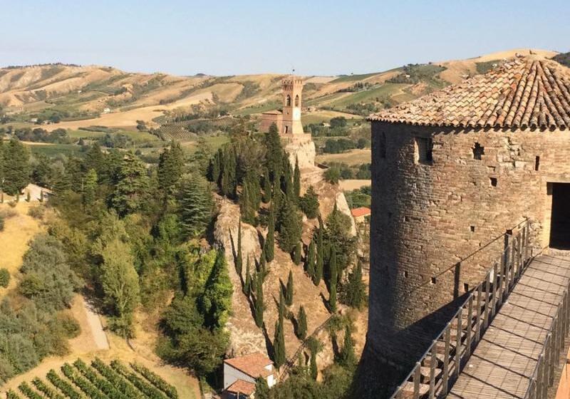 هتل Albergo La Rocca