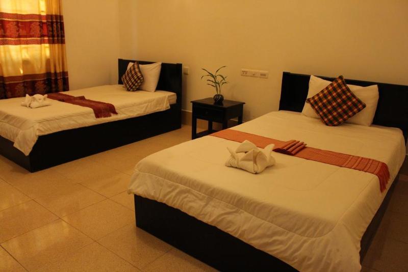 هتل Bou Savy Guesthouse