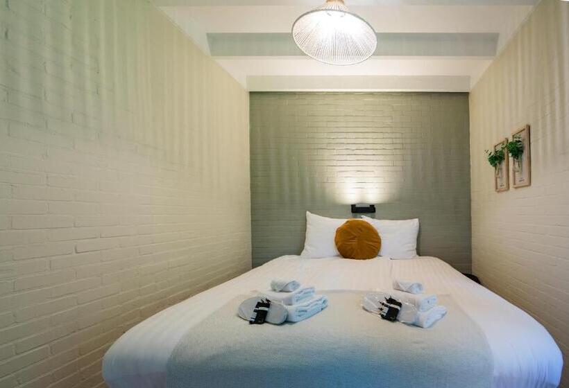 هتل Buitenplaats De Bergse Bossen