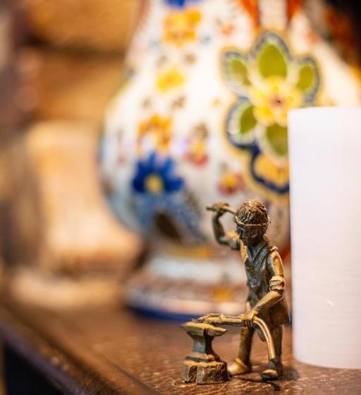 فندق De Oude Smidse