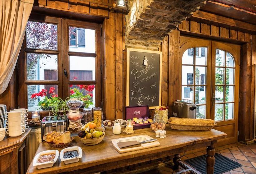هتل Domaine Du Moulin D'asselborn