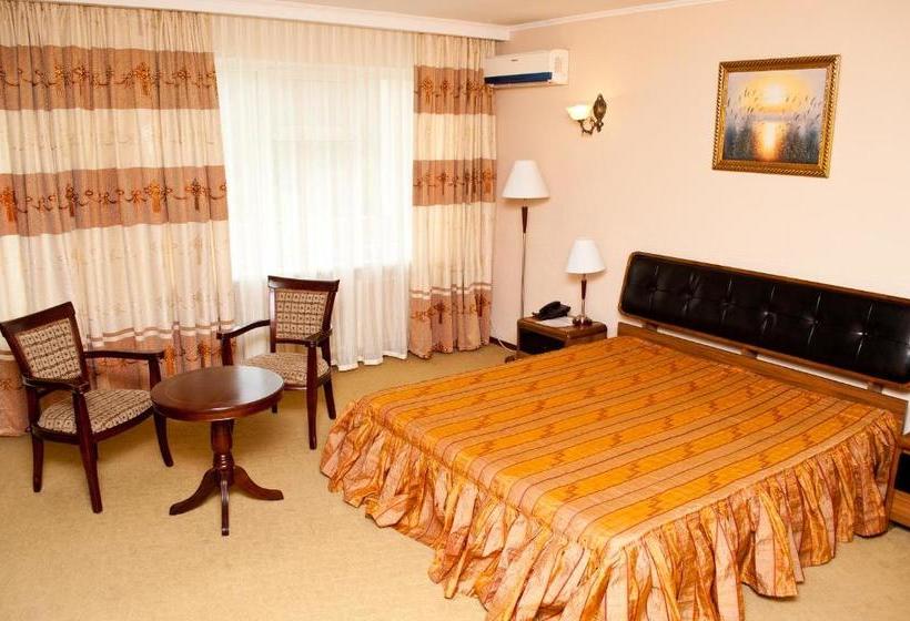 Hotel Dostyk