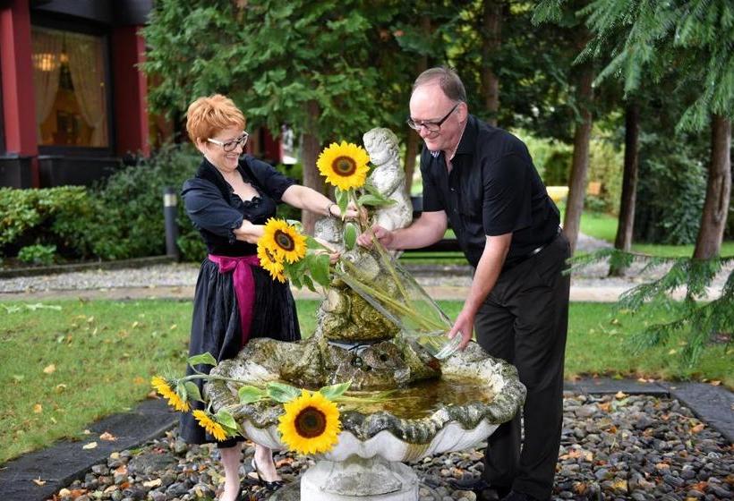 فندق Landhaus Schiffle