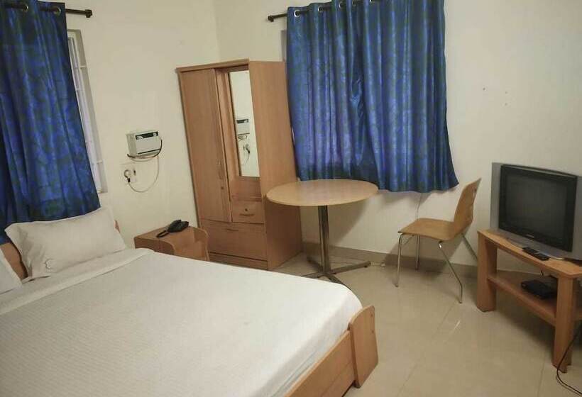 هتل Maxi Stay   Royapettah