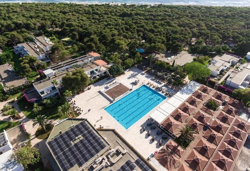 هتل Robinson Apulia  All Inclusive