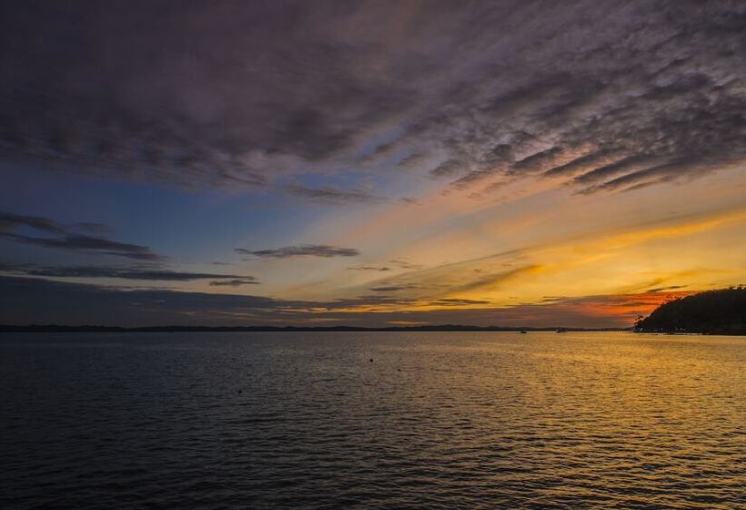 בית מלון כפרי Sari Pacifica Resort & Spa Sibu Island