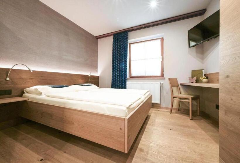 בית מלון כפרי Winzerhof Kiss