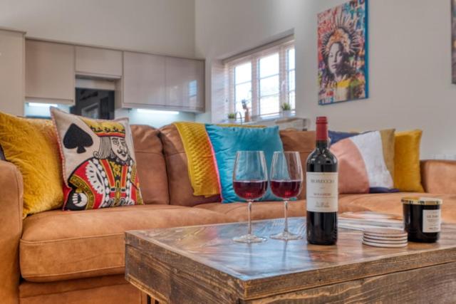 Gorgeous 1 Bed City Apartment, Sleeps 4