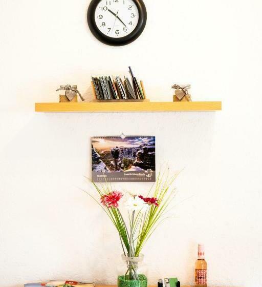 Waldblickwohnung Mit Kamin Und Sauna Für Bis Zu 5 Personen