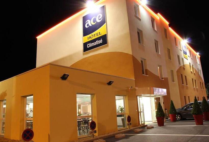 Отель Ace Hôtel Châteauroux Déols