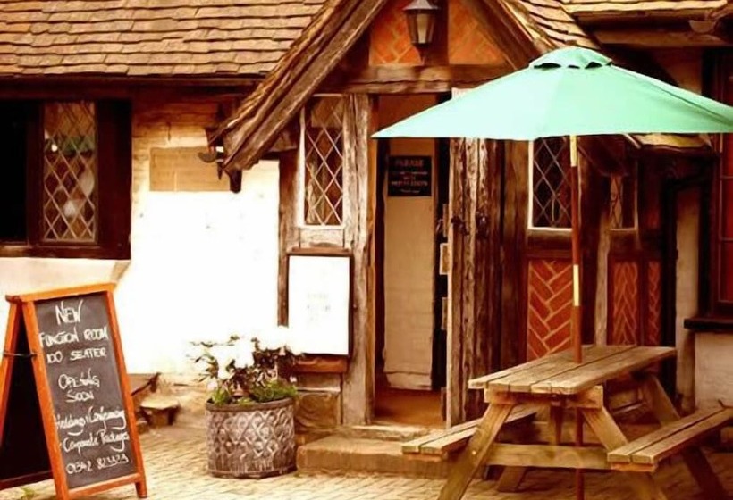 فندق Chequers Inn