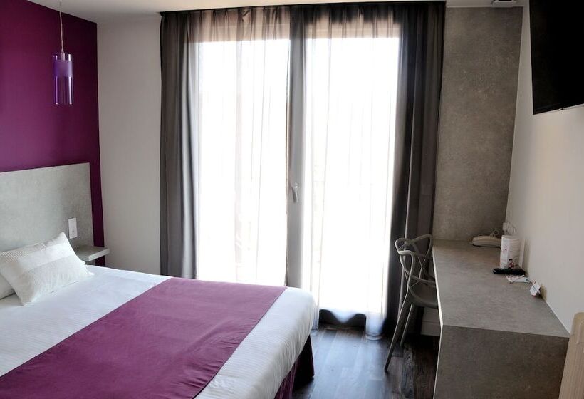 בית מלון כפרי Hôtel Logis Restaurant La Fontaine