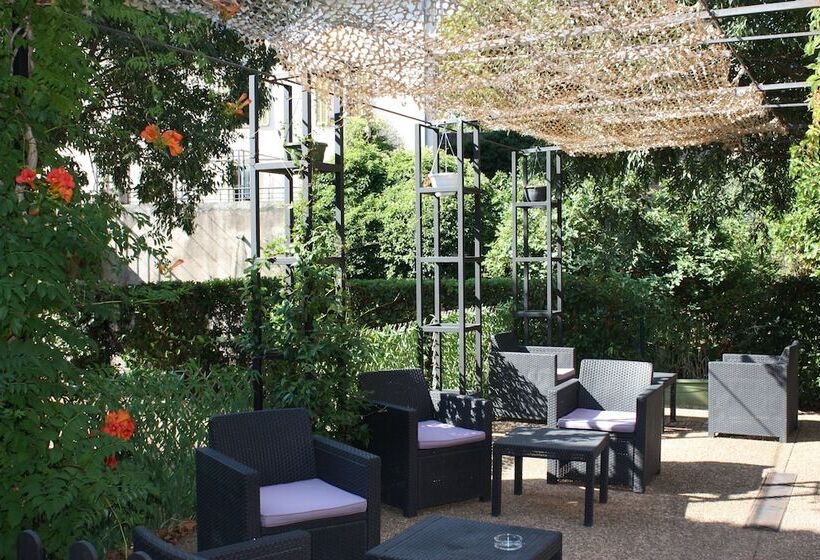 ホテル Le Clos Des Médiévales