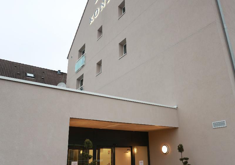 Le Konine   Hotel & Bar & Restaurant