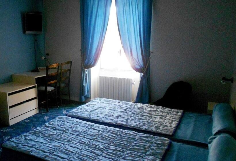 Отель Le Moulin De Barette