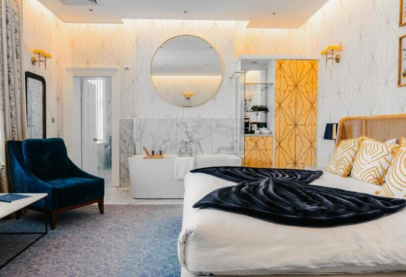 Отель The Spa