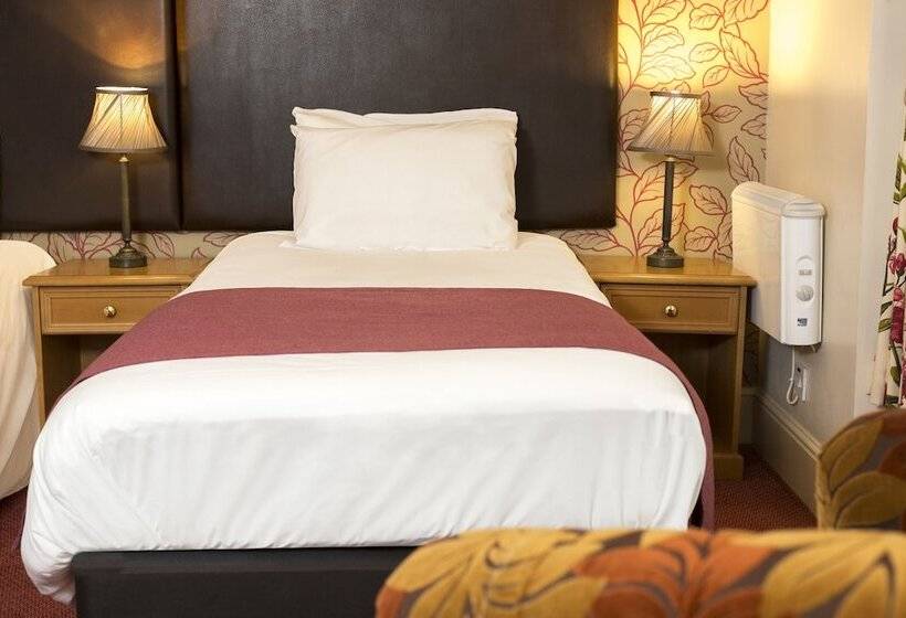 Wheatsheaf Hotel By Chef & Brewer Collection