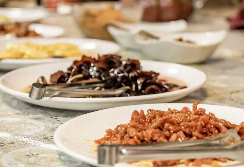 هتل H& Alishan Sunrise B&b