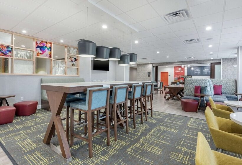 هتل Hampton Inn Harker Heights