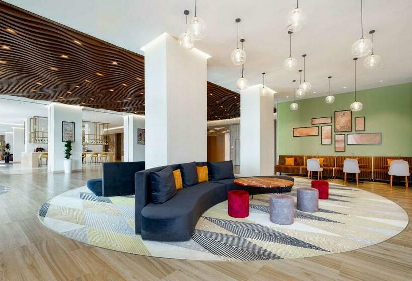 בית מלון כפרי Hilton Garden Inn Samarkand