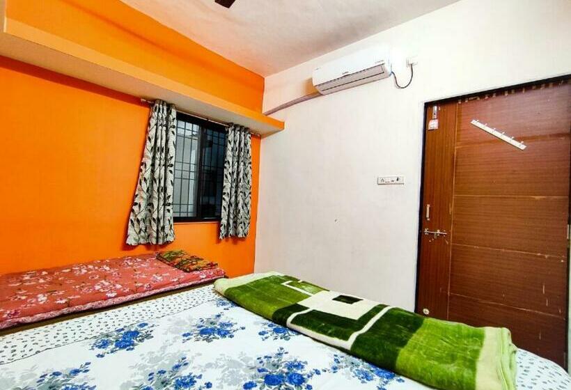 Sardar Home Stay
