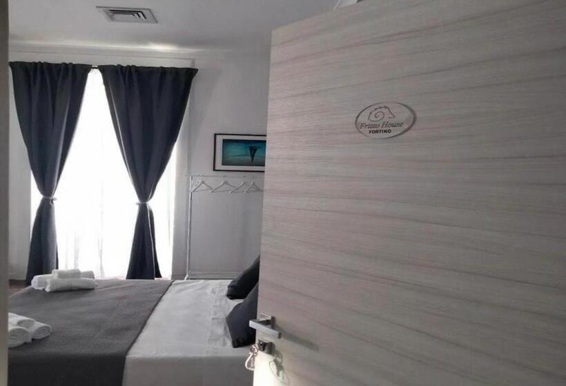 تختخواب و صبحانه Frizzo House