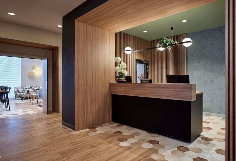 هتل Residence Inn By Marriott Strasbourg