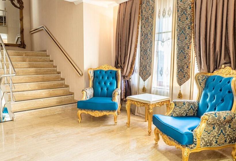 هتل Westport Istanbul Resort & Spa