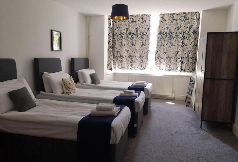פנסיון North Cambridge Guesthouse By Payman Club