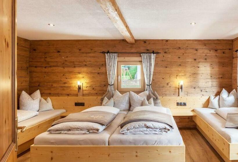 Neuhaus Alm