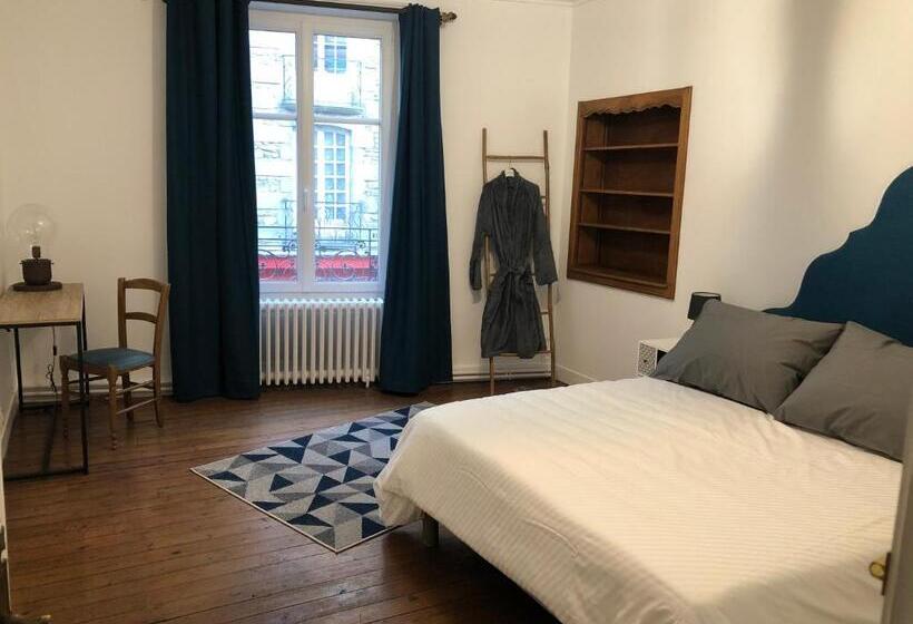 膳宿费 Les 3 P’tites Pom’s