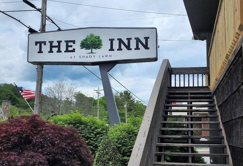 ホテル The Inn At Shady Lawn