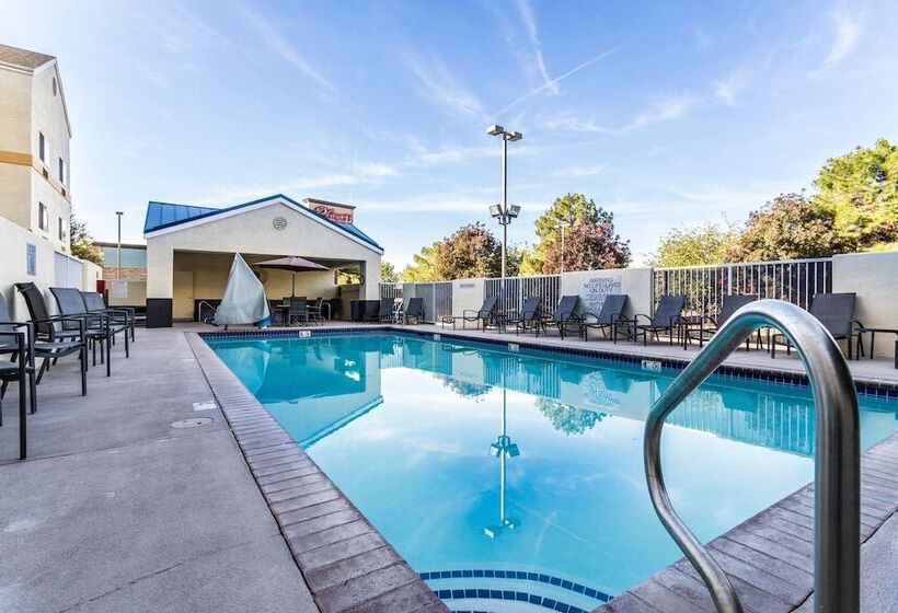 هتل Fairfield Inn St. George