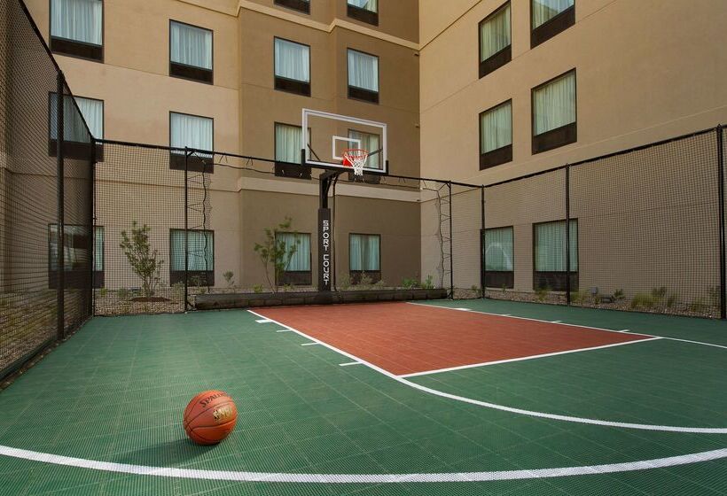 هتل Homewood Suites By Hilton Midland, Tx