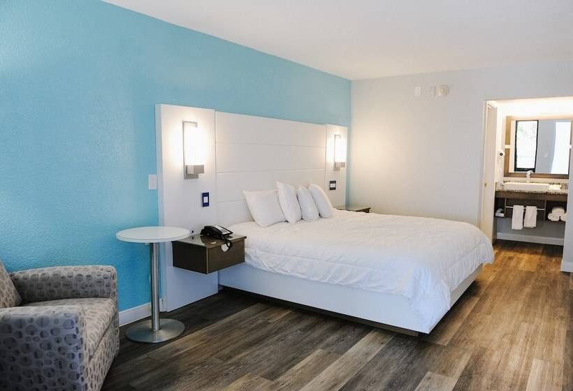 هتل Regency Inn & Suites Saint Augustine