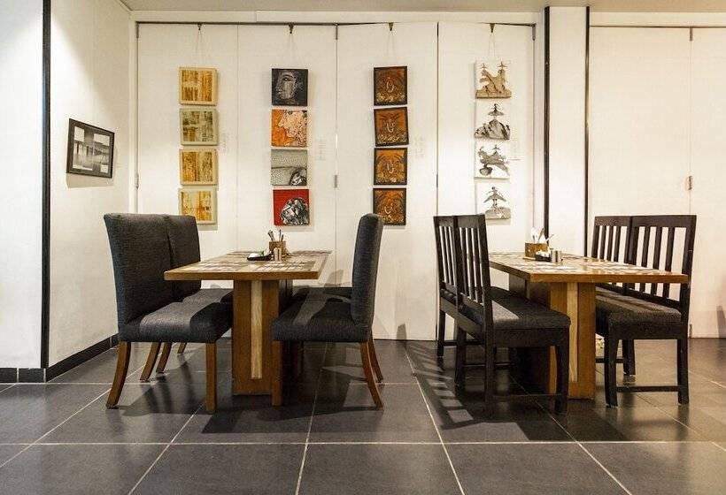 בית מלון כפרי The Saneer Jaipur