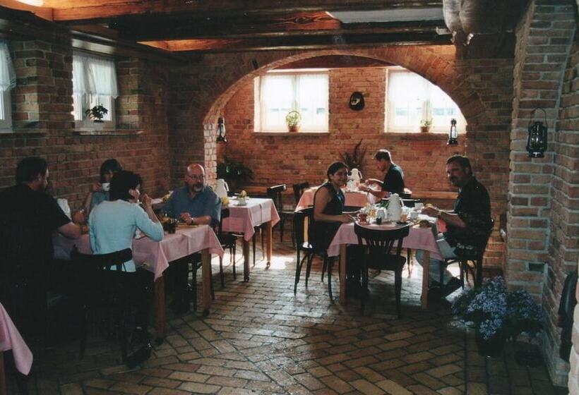 فندق Zum Alten Ponyhof