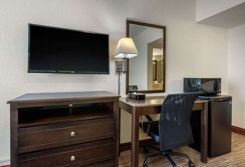 فندق على الطريق Quality Inn Daytona Beach Oceanfront