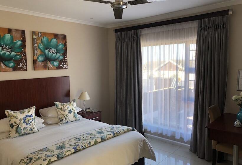 پانسیون Le Blue Guest House