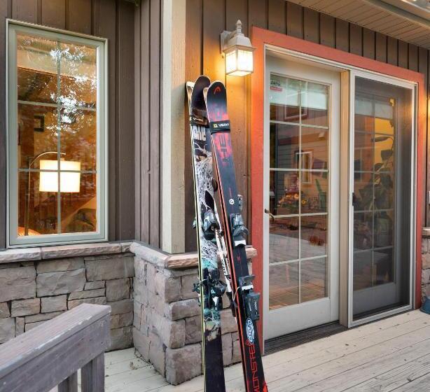 بنسيون Adventures From Bozeman S Perfect Location