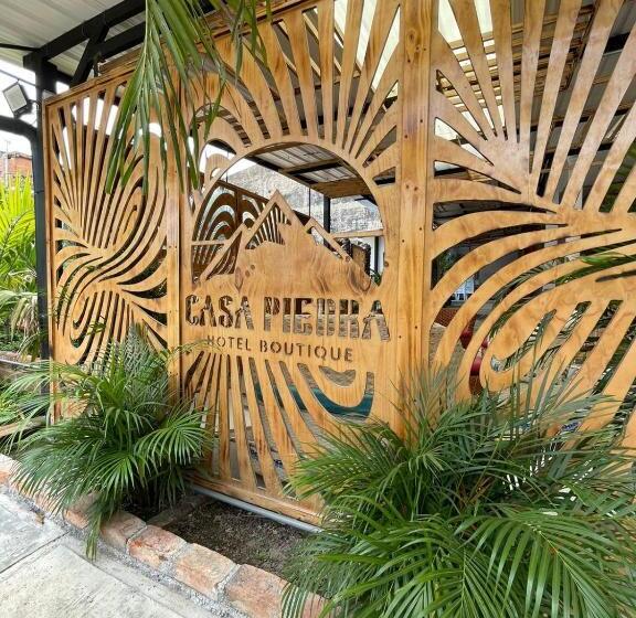 هتل Boutique Casa De Piedra