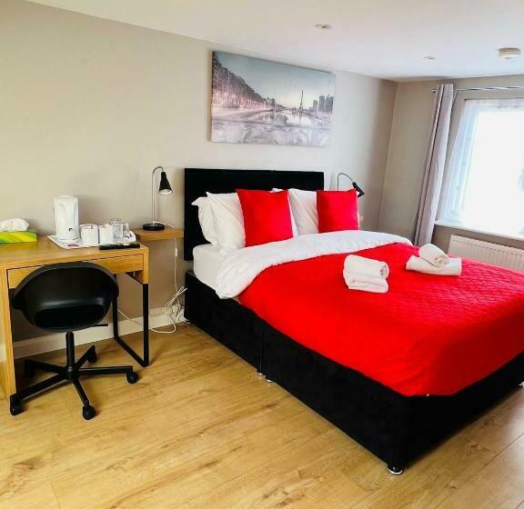 Отель Indigo Suites