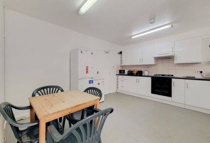 تختخواب و صبحانه London Marylebone Grendon Rooms