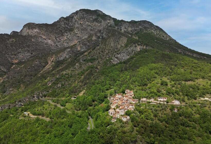 فندق Auberge De Calendal