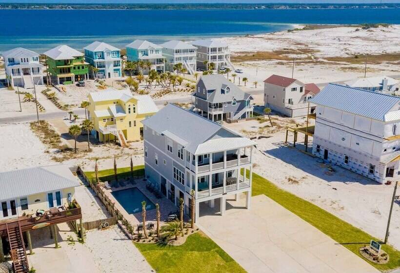 Just Beachy