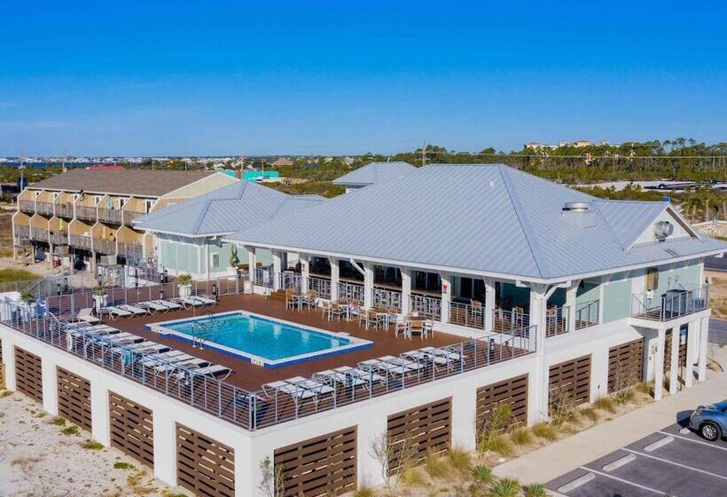 La Salbadora #402c At Lost Key