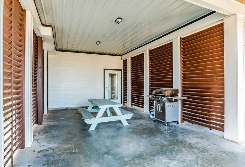 Southern Secret West & East