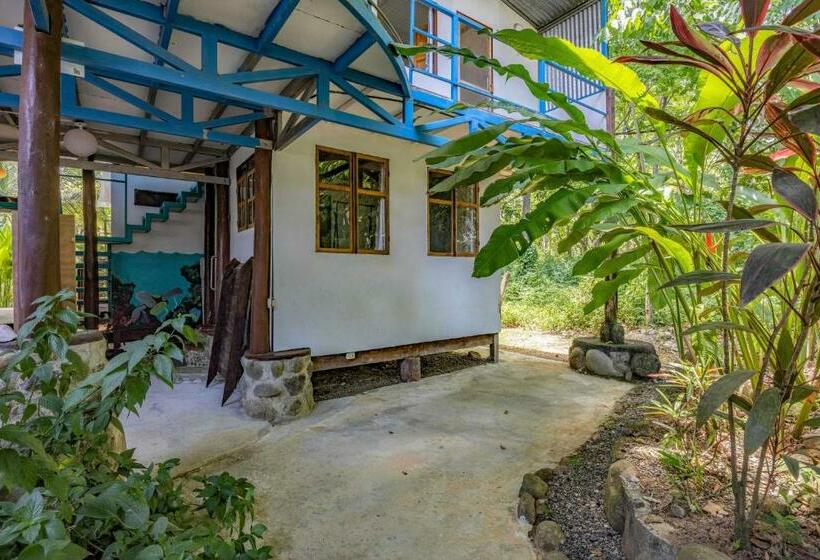 فندق صغير Uvita River Guesthouse